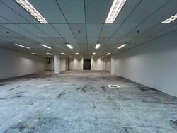 Hsbc Building (D1), Office #521038381